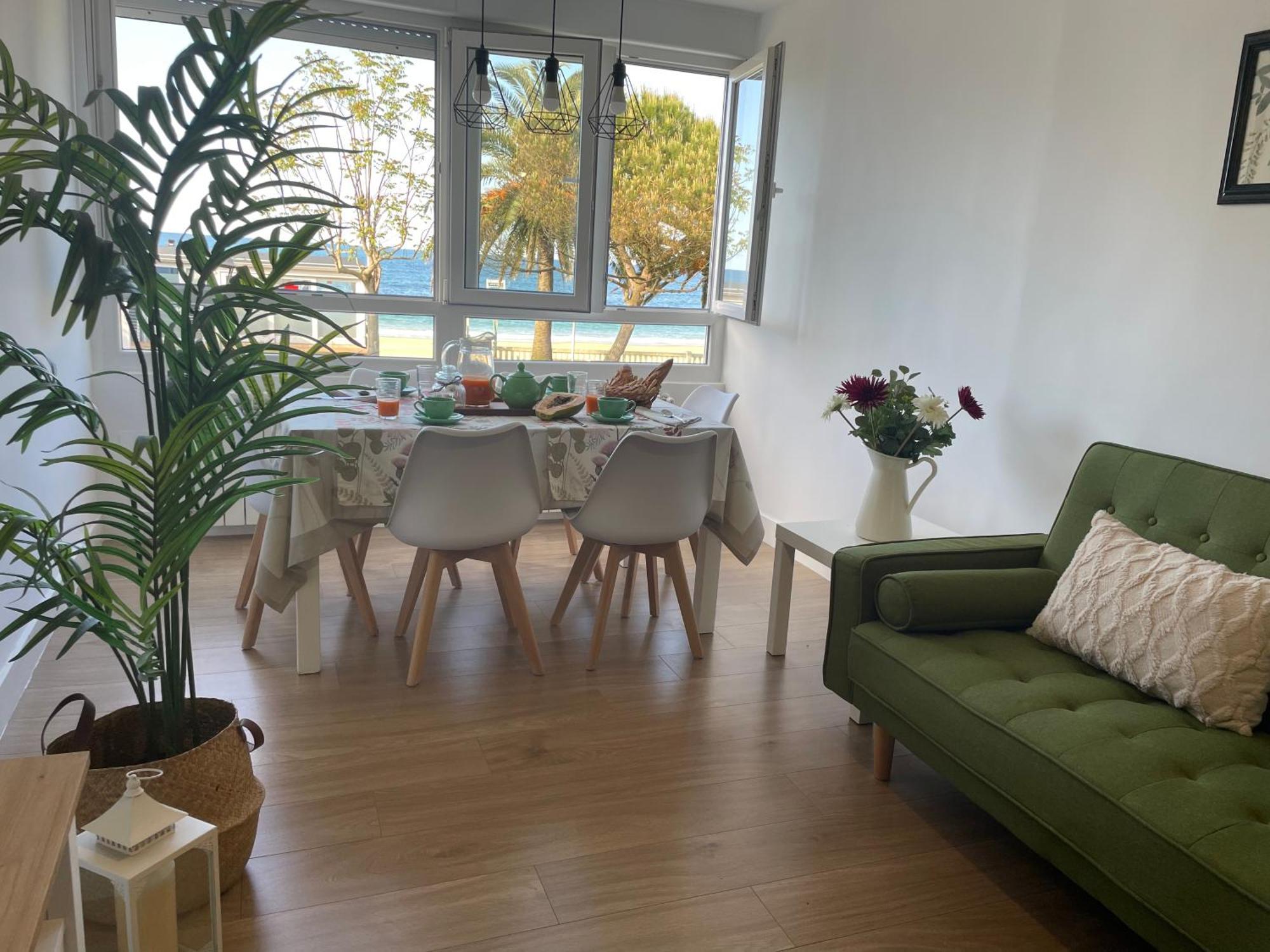 Apartamento Comillas Beach Exteriör bild